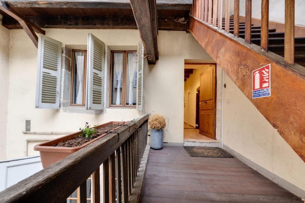 La Cour Filaterie - Of 30 Sq M In The Breakfast Included Appartamento *